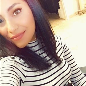 Meet your Posher, Melissa